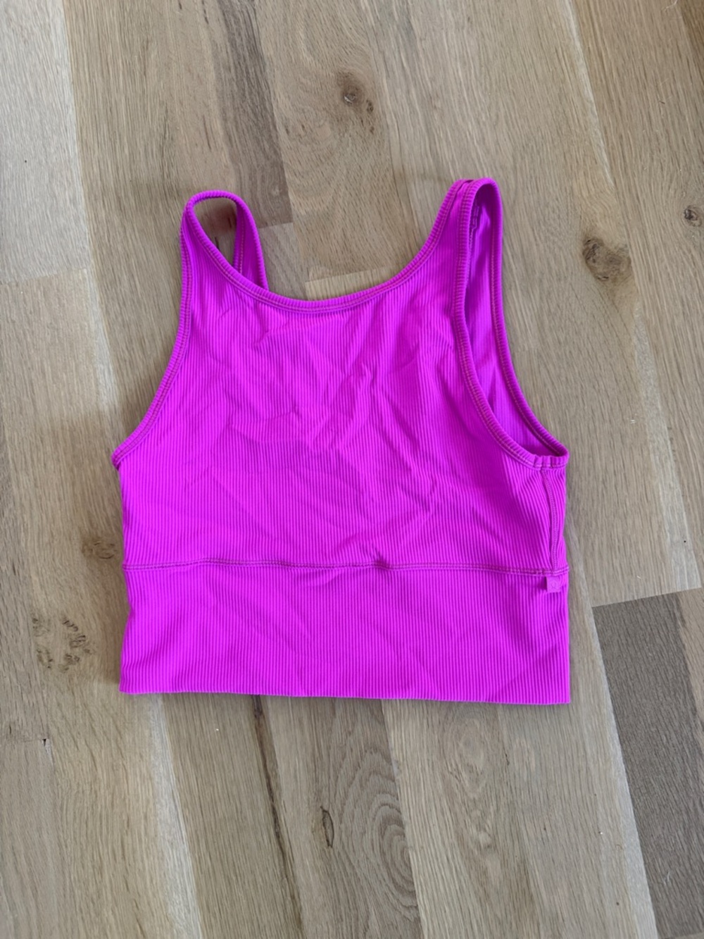 Lululemon crop top